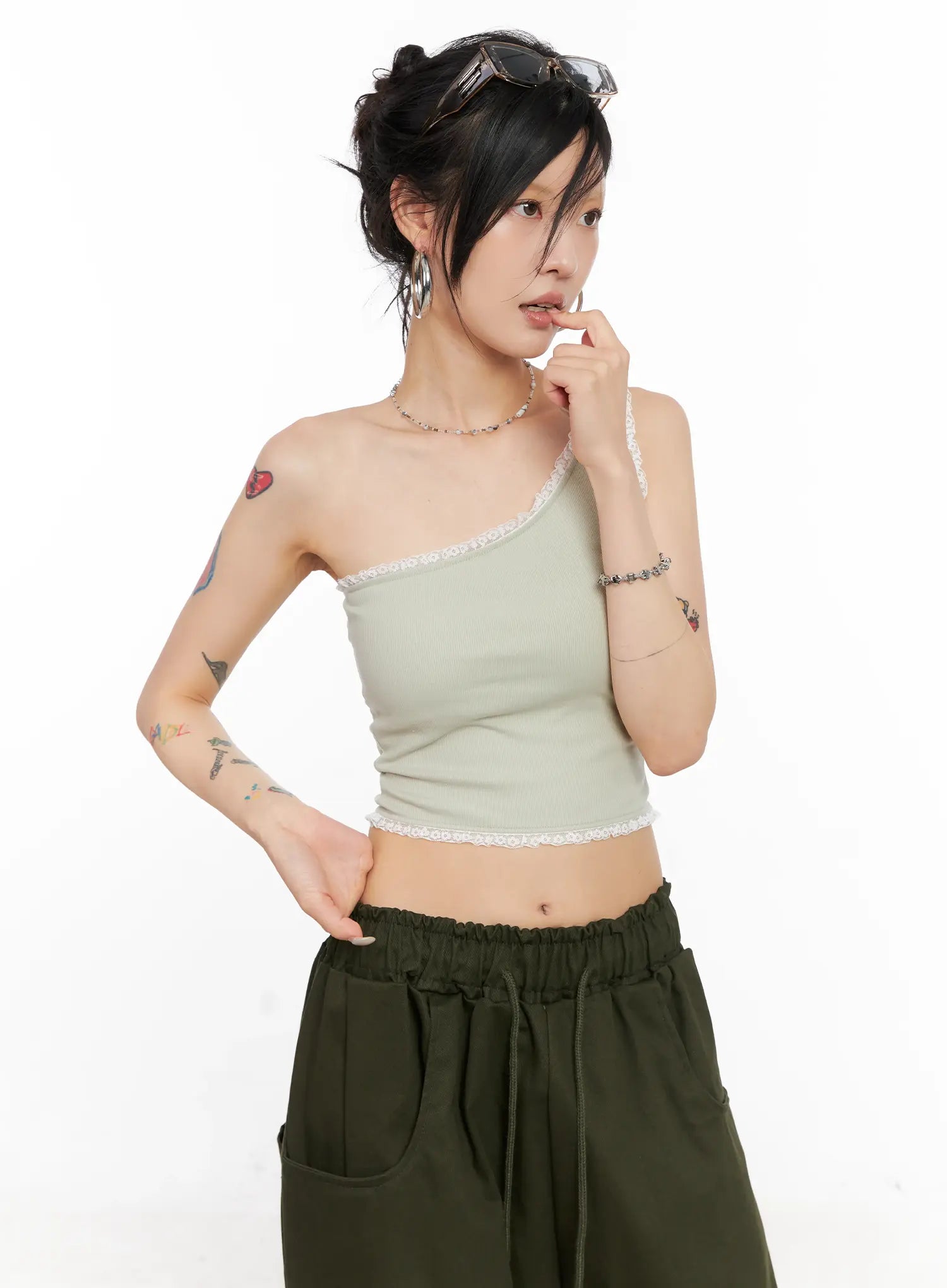 Asymmetric Lace-Trim Ribbed Top CL525