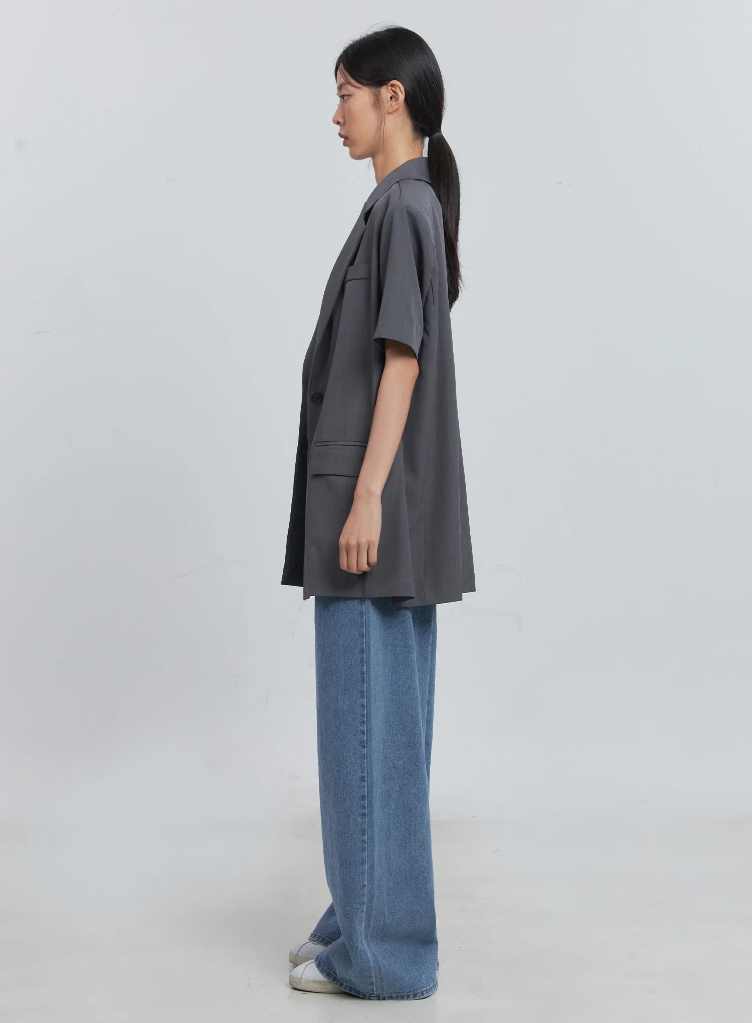 Basic Short-Sleeve Blazer (Dark Gray) IU512