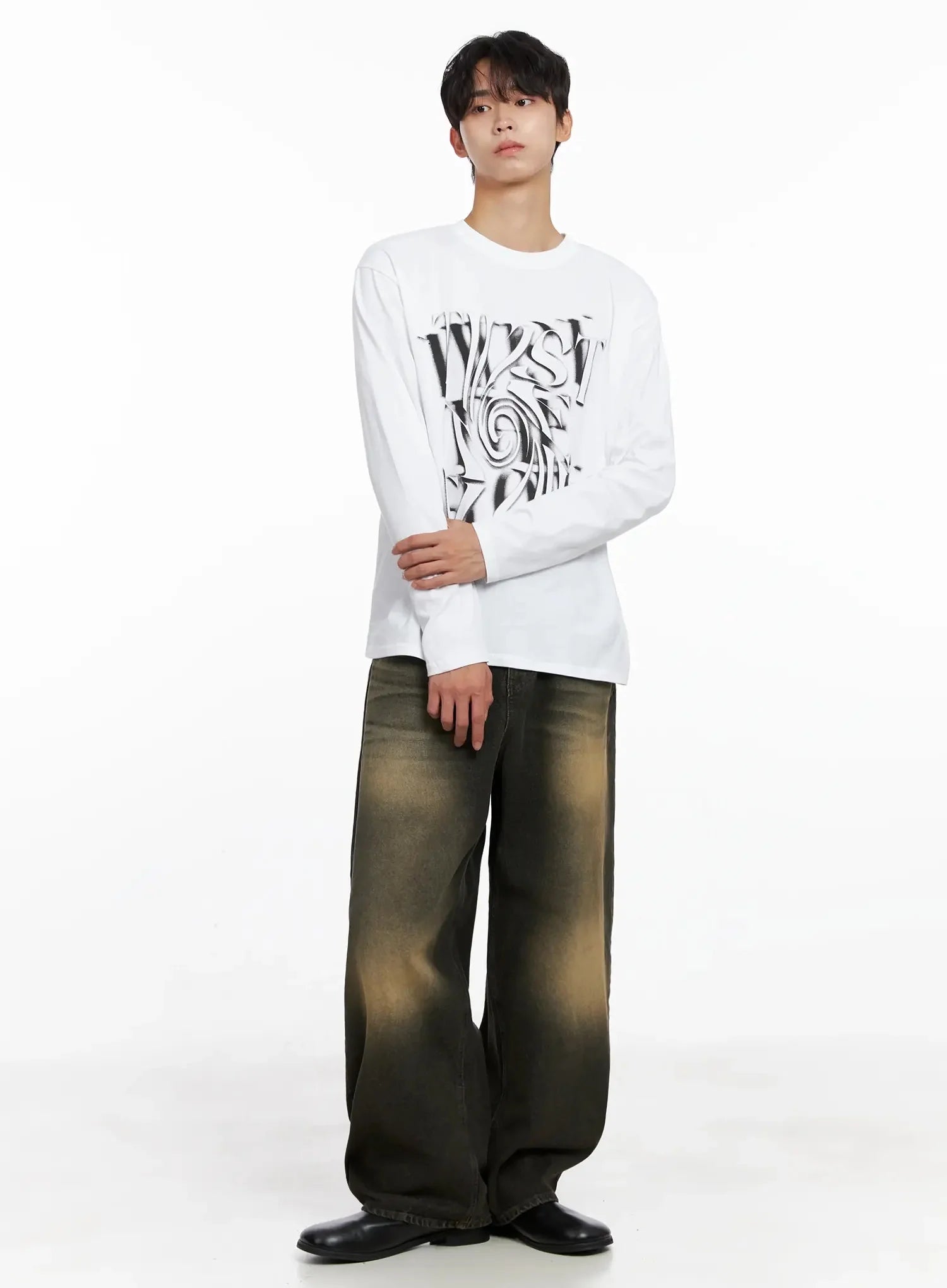 Men's Twist Graphic Long Sleeve Shirt IO516