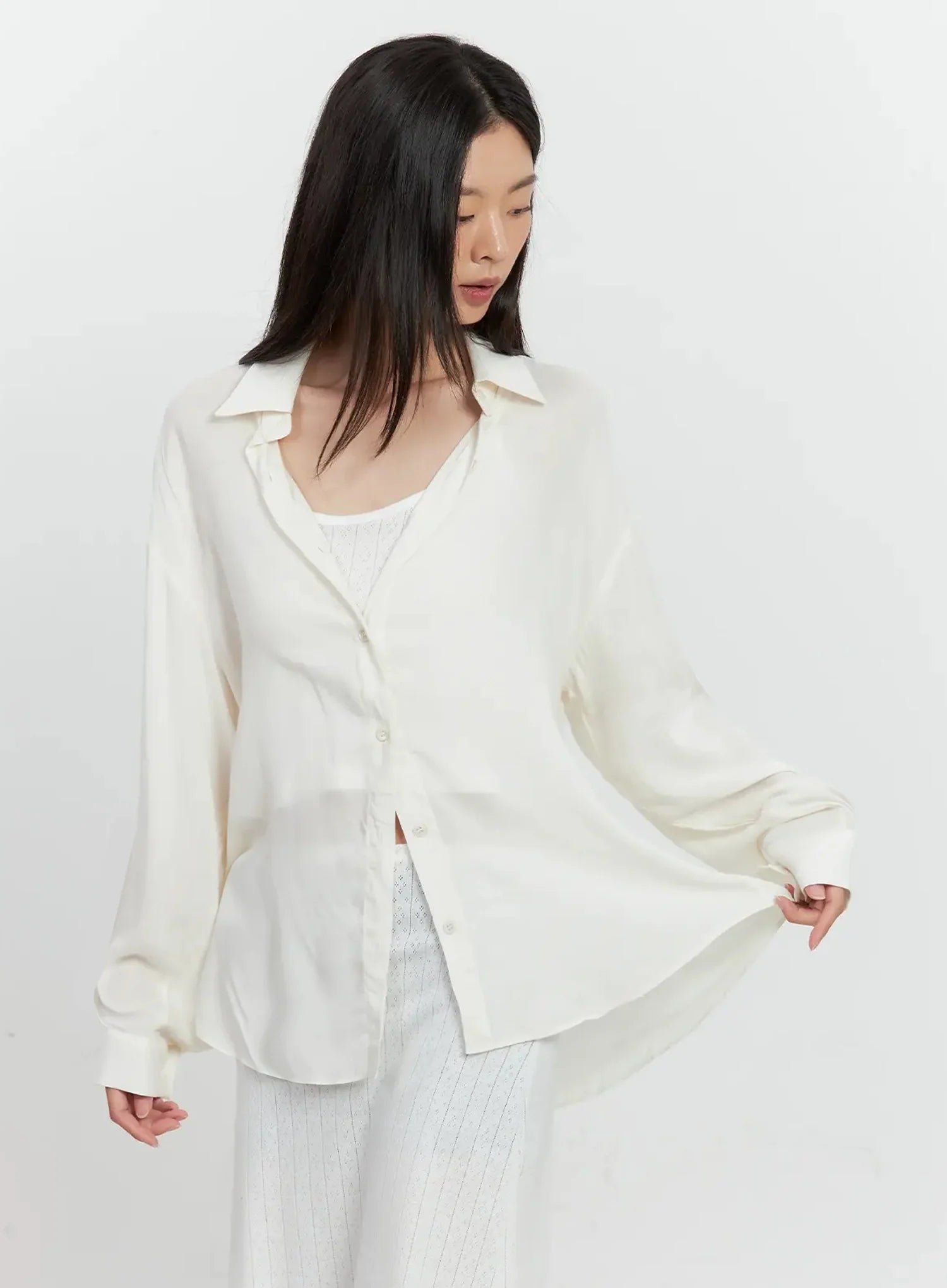 Classic Long-Sleeve Button-Up IL528