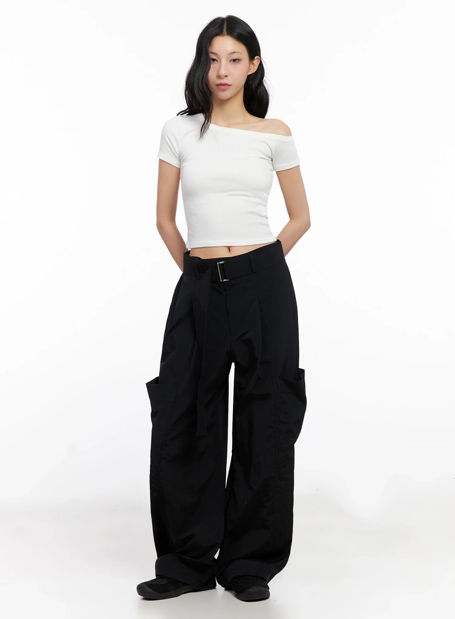 Belted Wide-Leg Utility Cargo Pants IG508