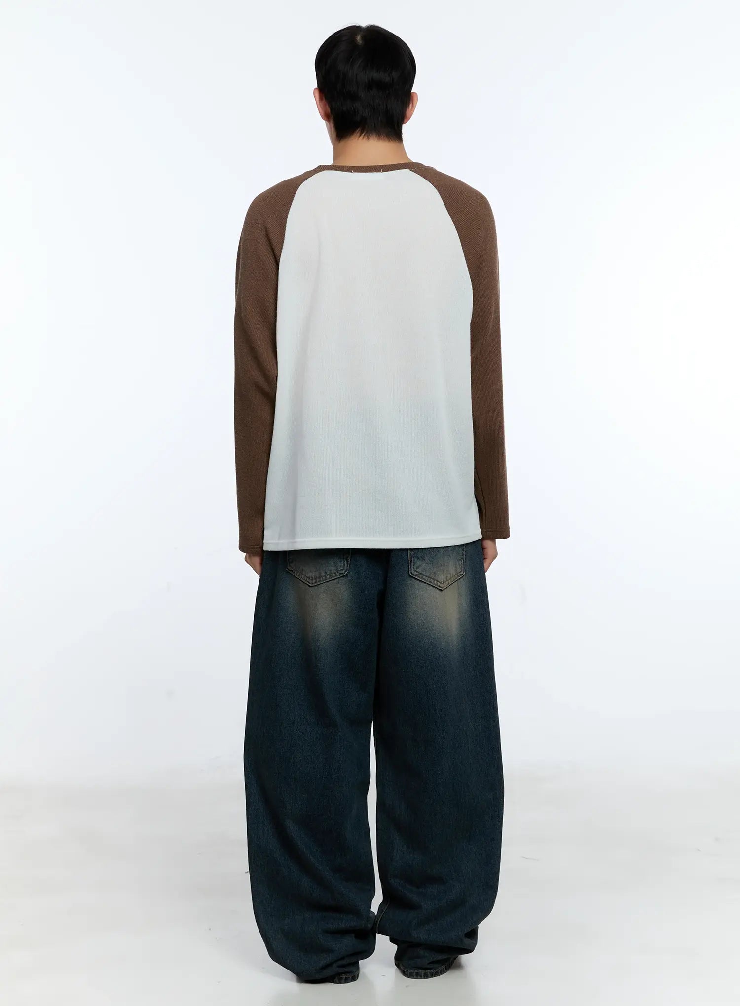 Men's Wide Fit Deep Wash Denim Jeans IG519