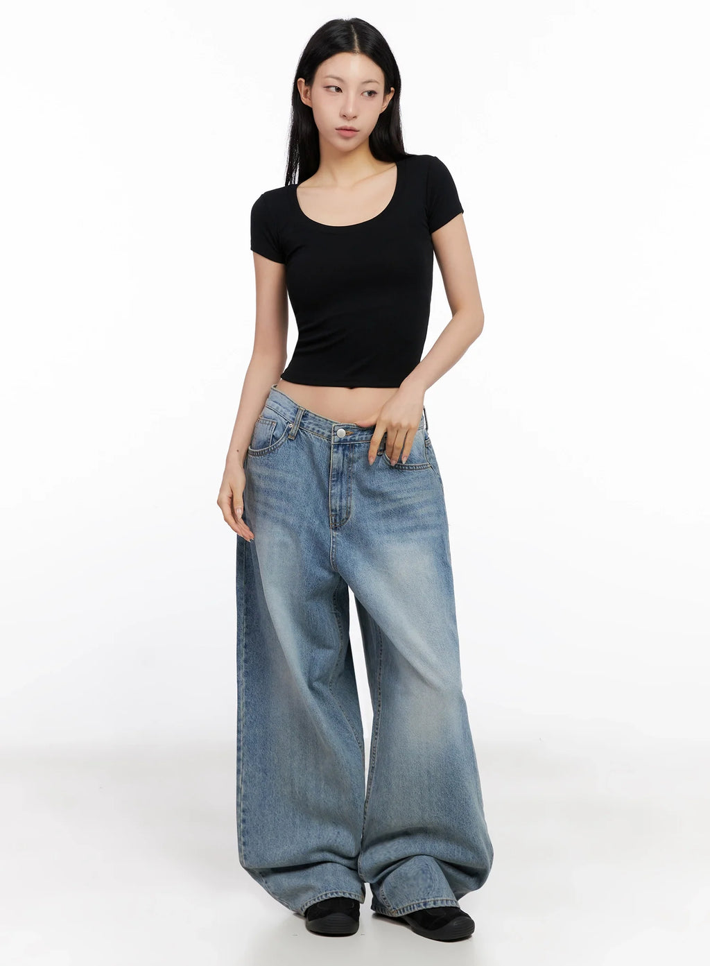 Seojin Washed Wide-Leg Jeans IG508