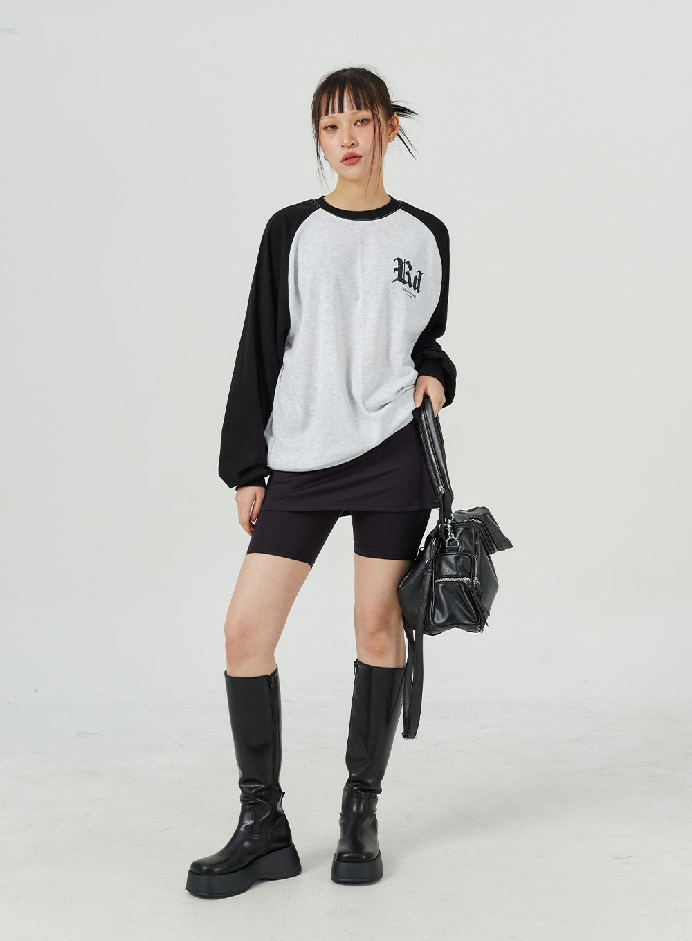 Two Color Graphic Sweatshirt CM316