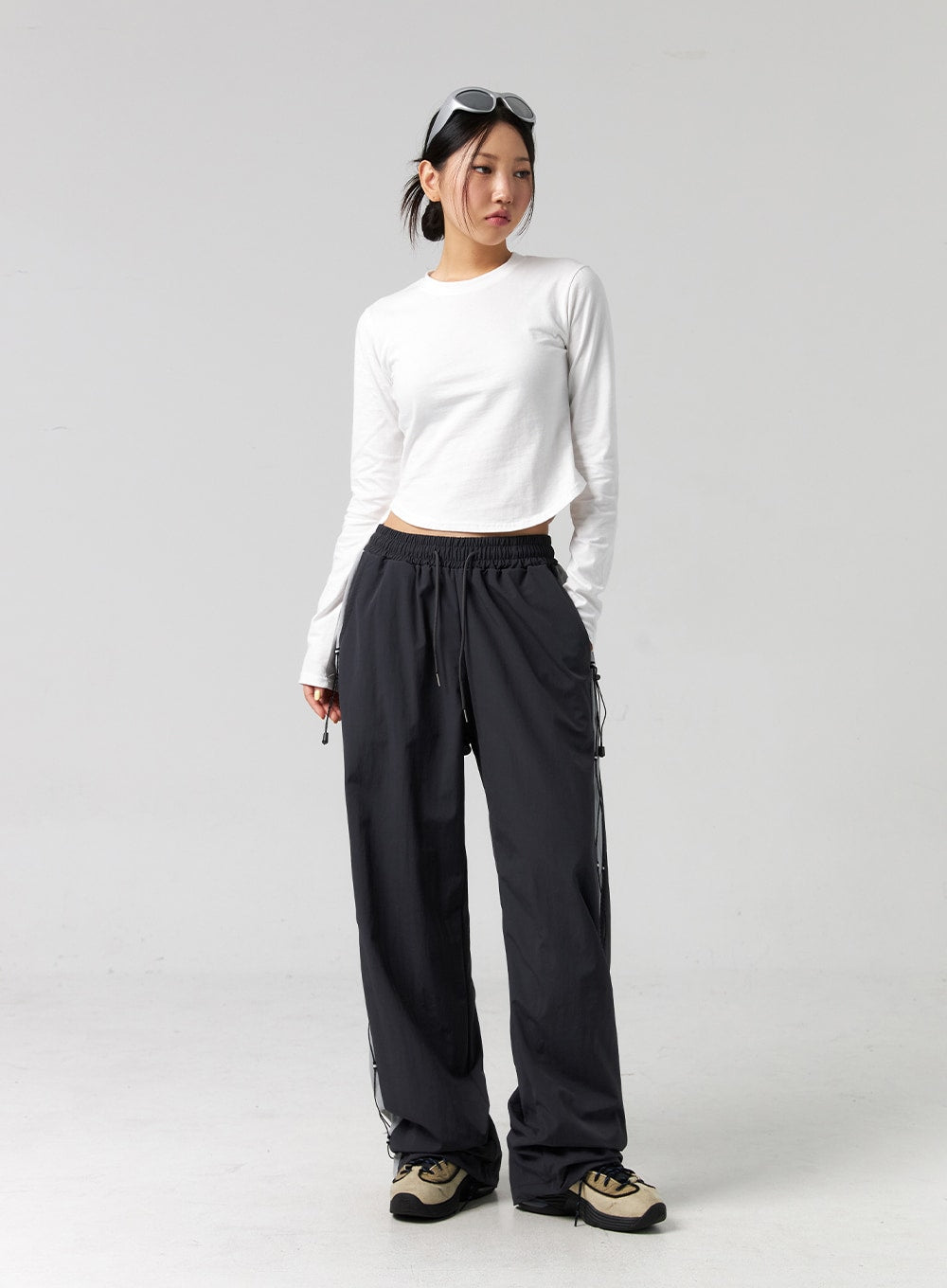 Wide-Leg Nylon Pants CG325