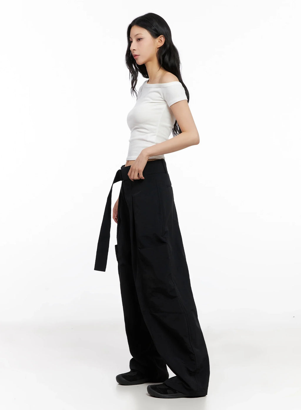 Belted Wide-Leg Utility Cargo Pants IG508