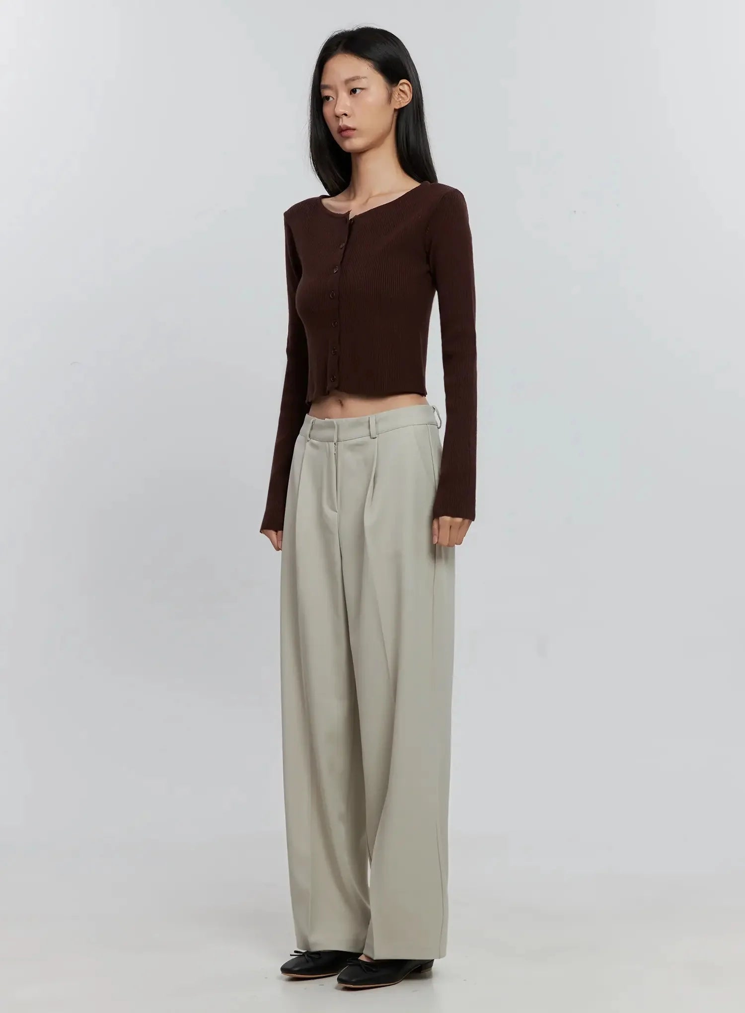 Essential Wide-Leg Slacks IS516