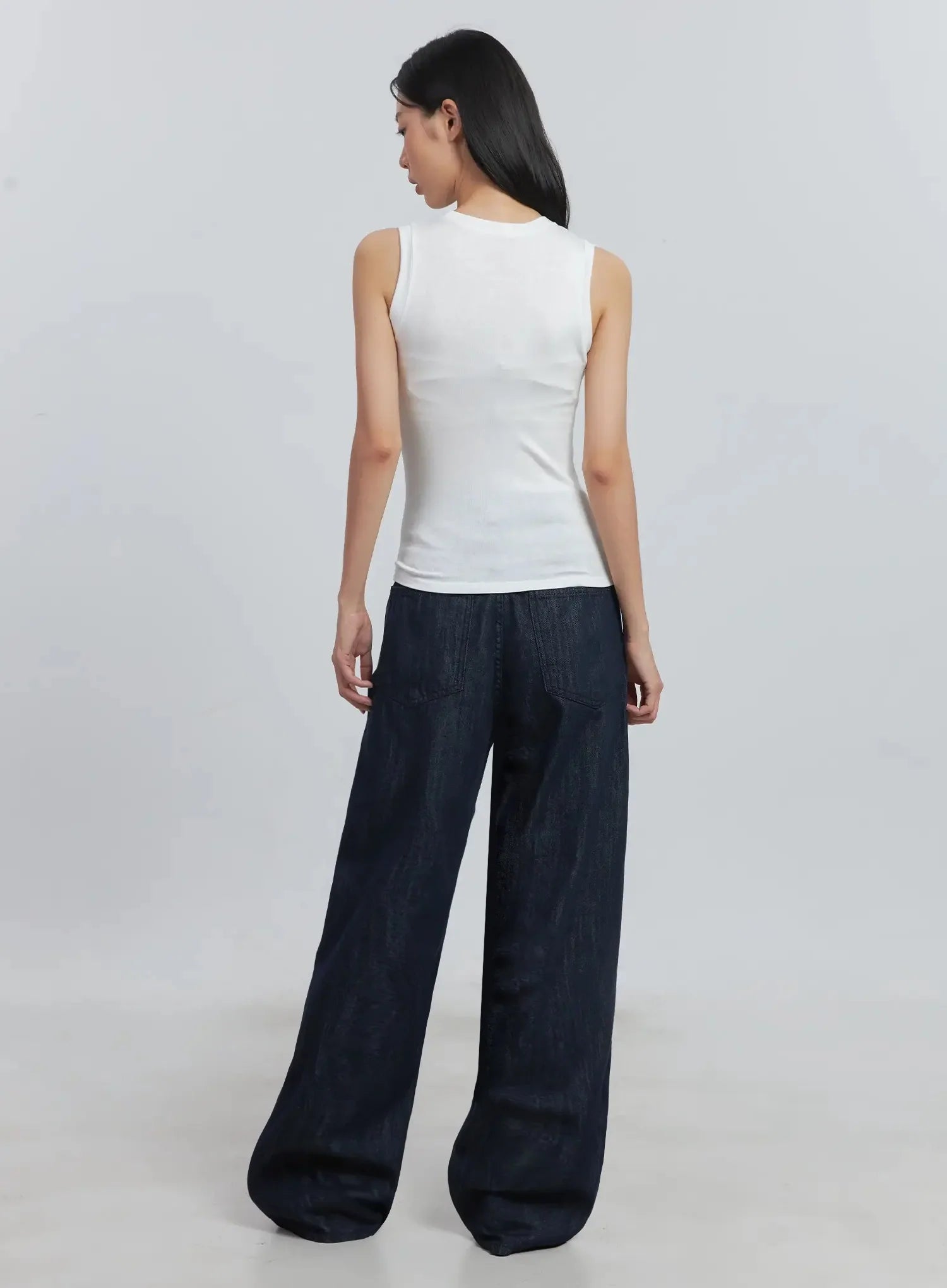 Catie Straight-Fit Jeans IU512