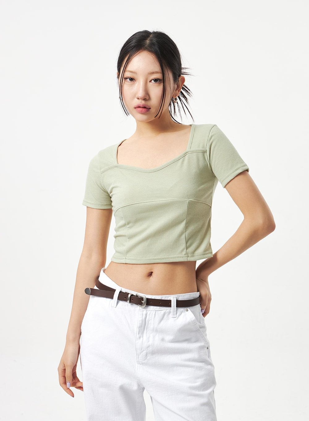 Heart Neck Cropped Tee CA320