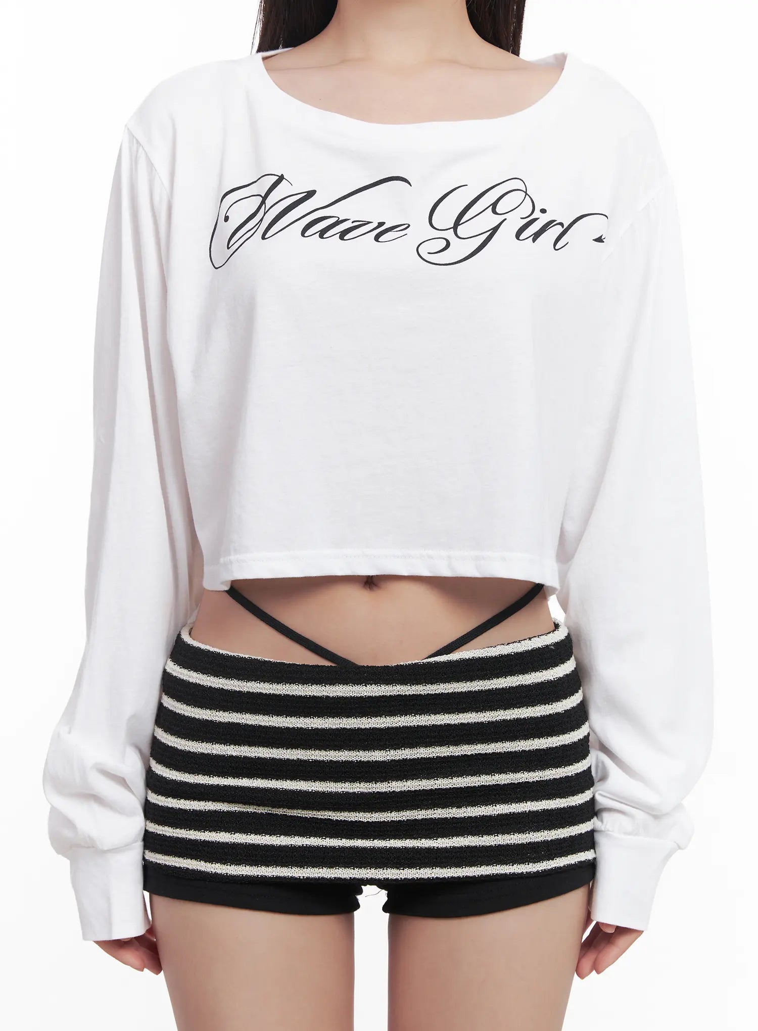 Long Sleeve Graphic Off-Shoulder Top CU516