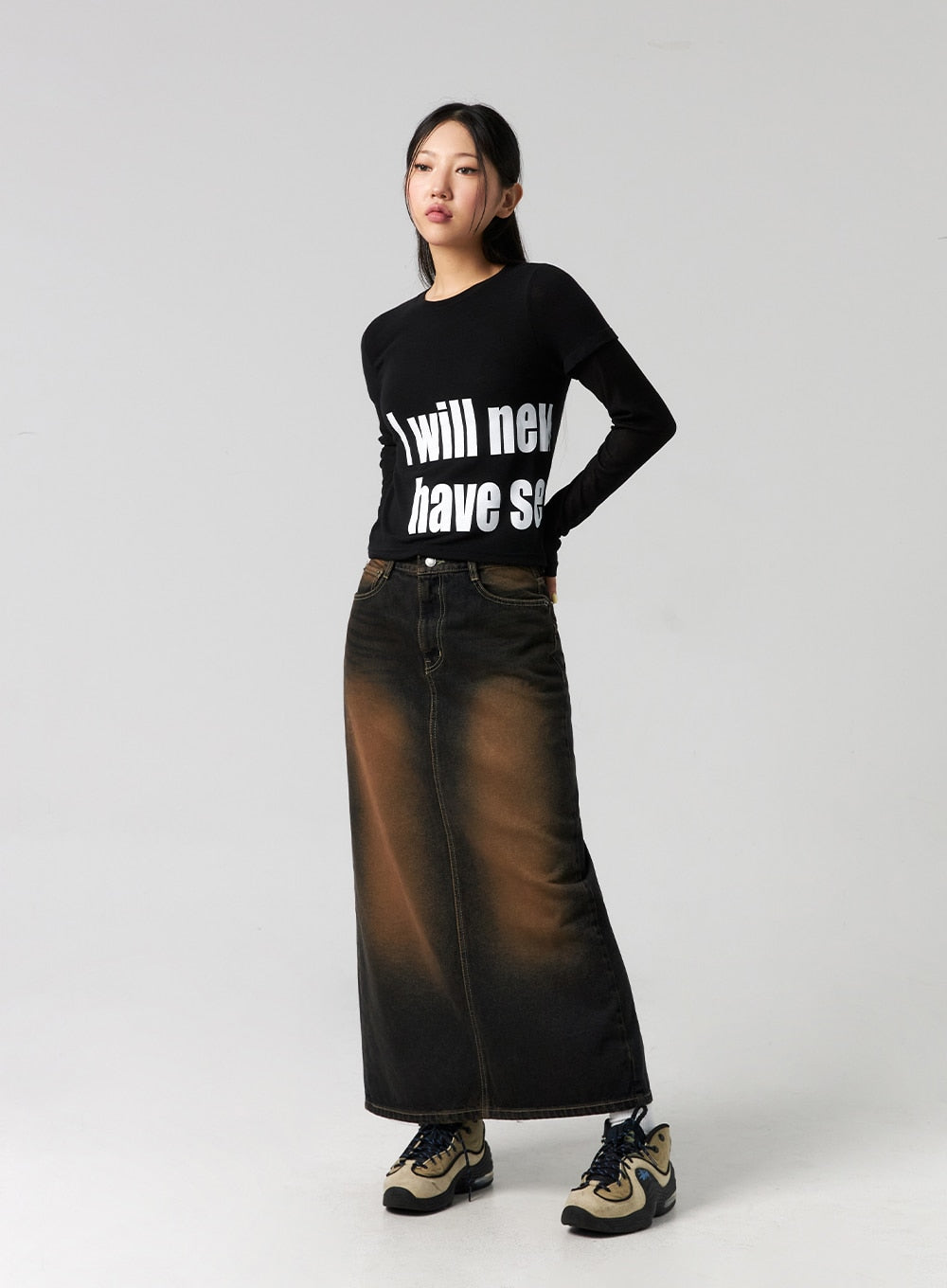 Dark-Washed Denim Maxi Skirt CG327