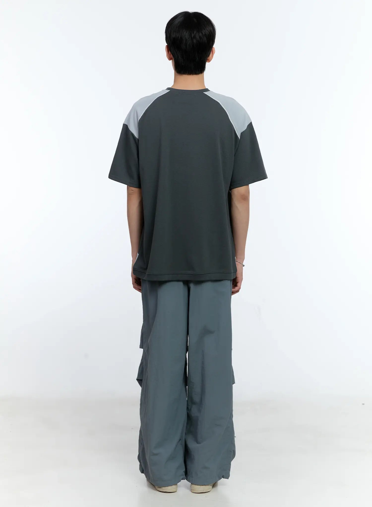 Men's Parachute Cargo Pants IG501