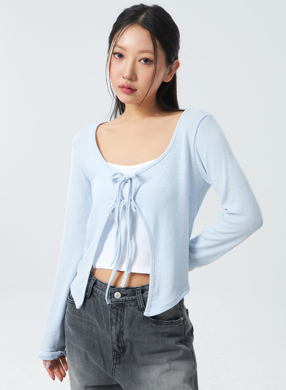 Low Rise Mid-Wash Jeans CM327