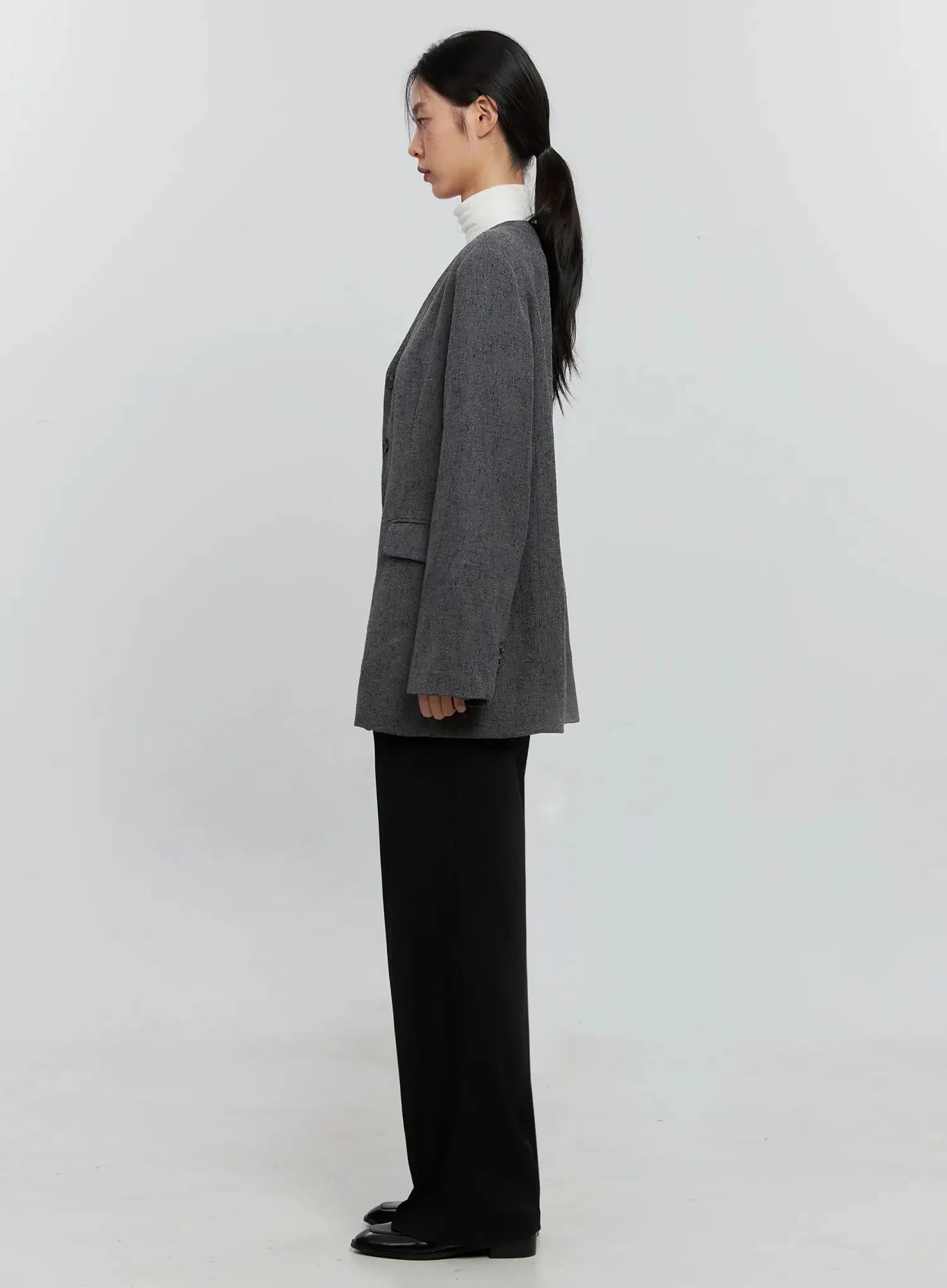 Oversized Collarless Blazer IS516