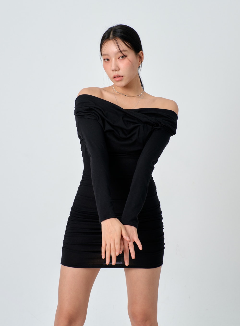 Off-Shoulder Mini Dress IJ331