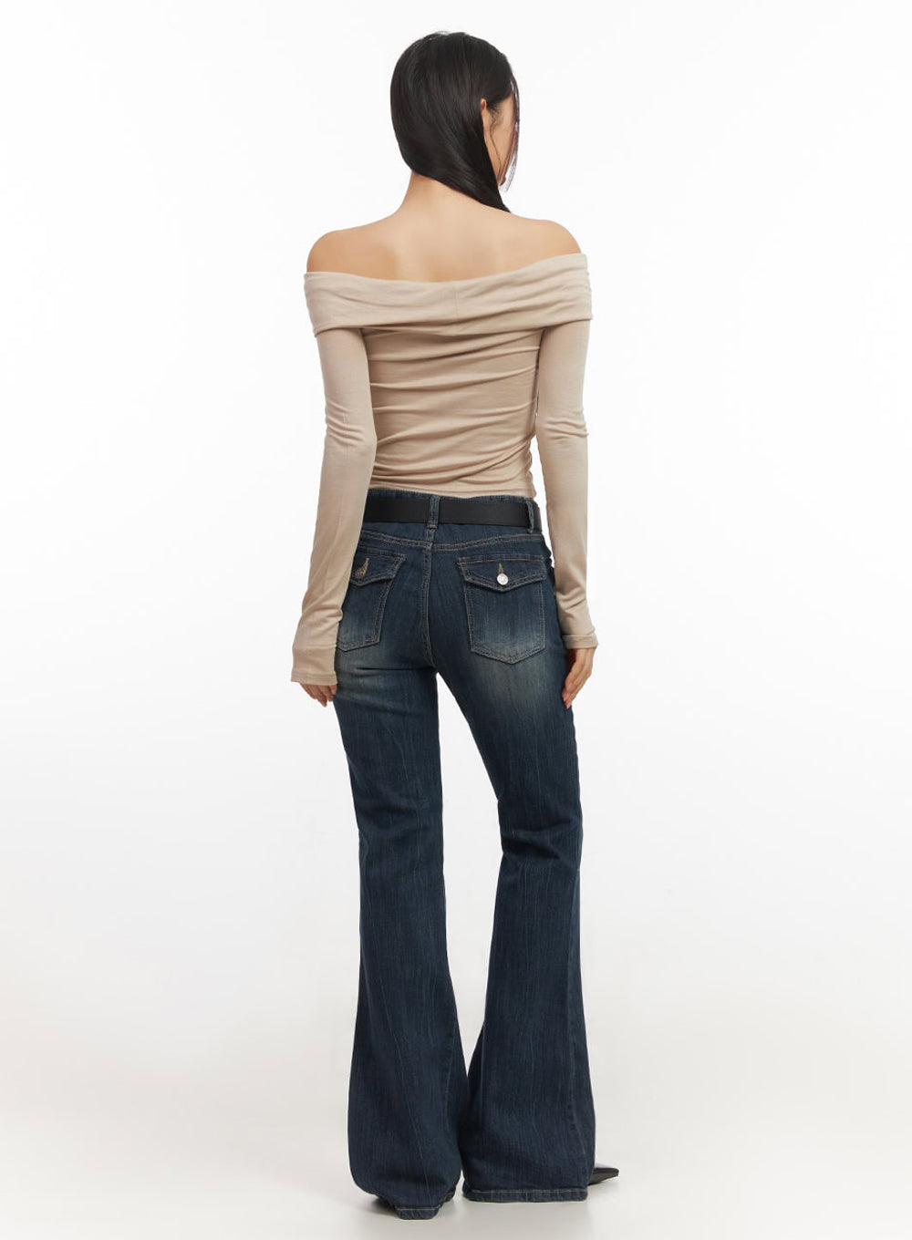 Cozy Off-Shoulder Slim-Fit Top IF510