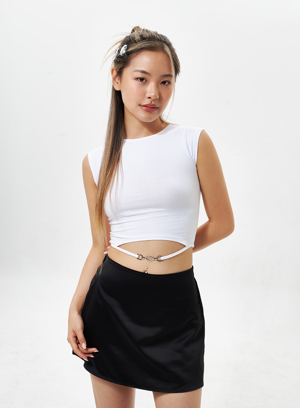 Chain Detail Cropped Top CY330
