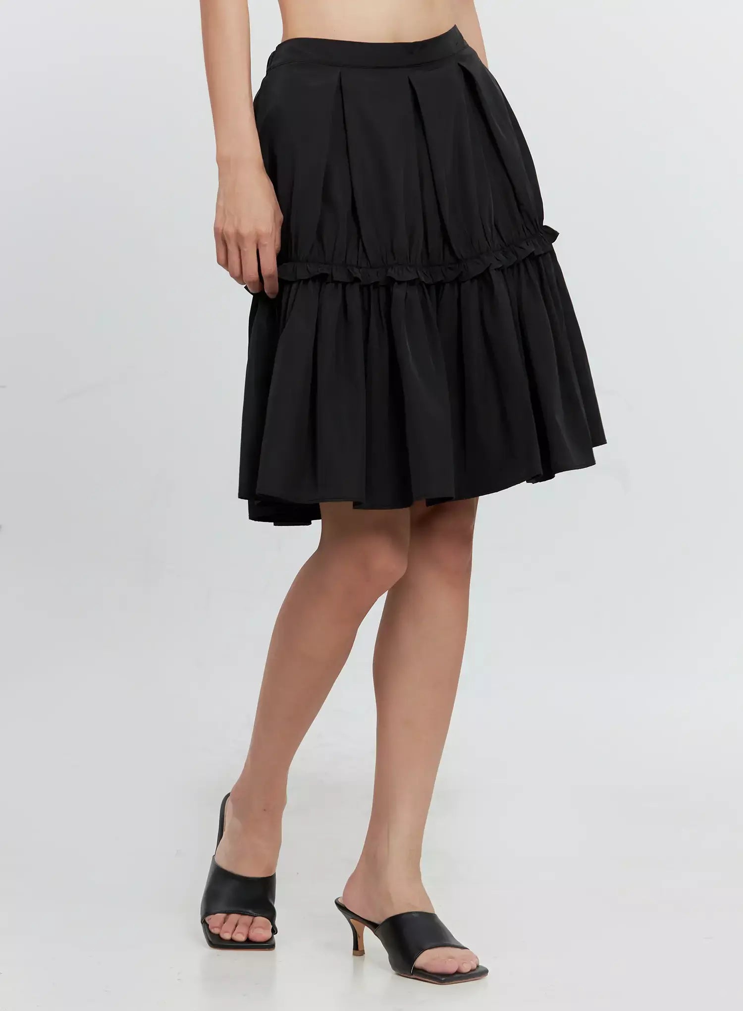 Pleated Nylon Midi Skirt IS516