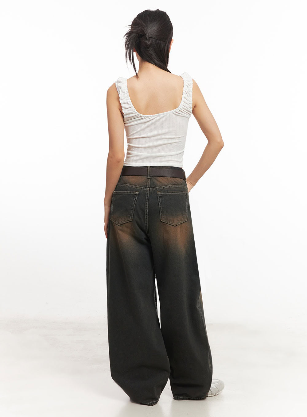 Frill Shirring Crop Tank Top IA524