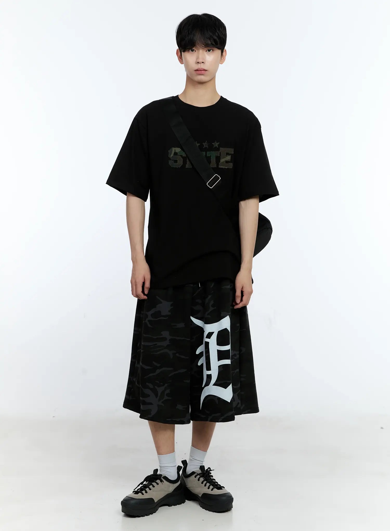 Men's Camo Graphic T-Shirt IL529