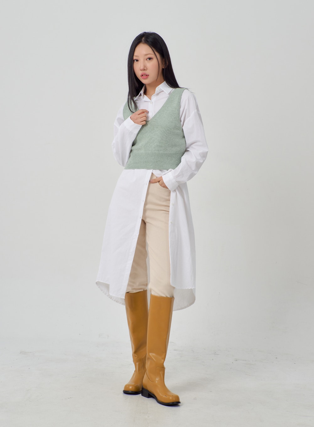 V-Neck Simple Vest IM316