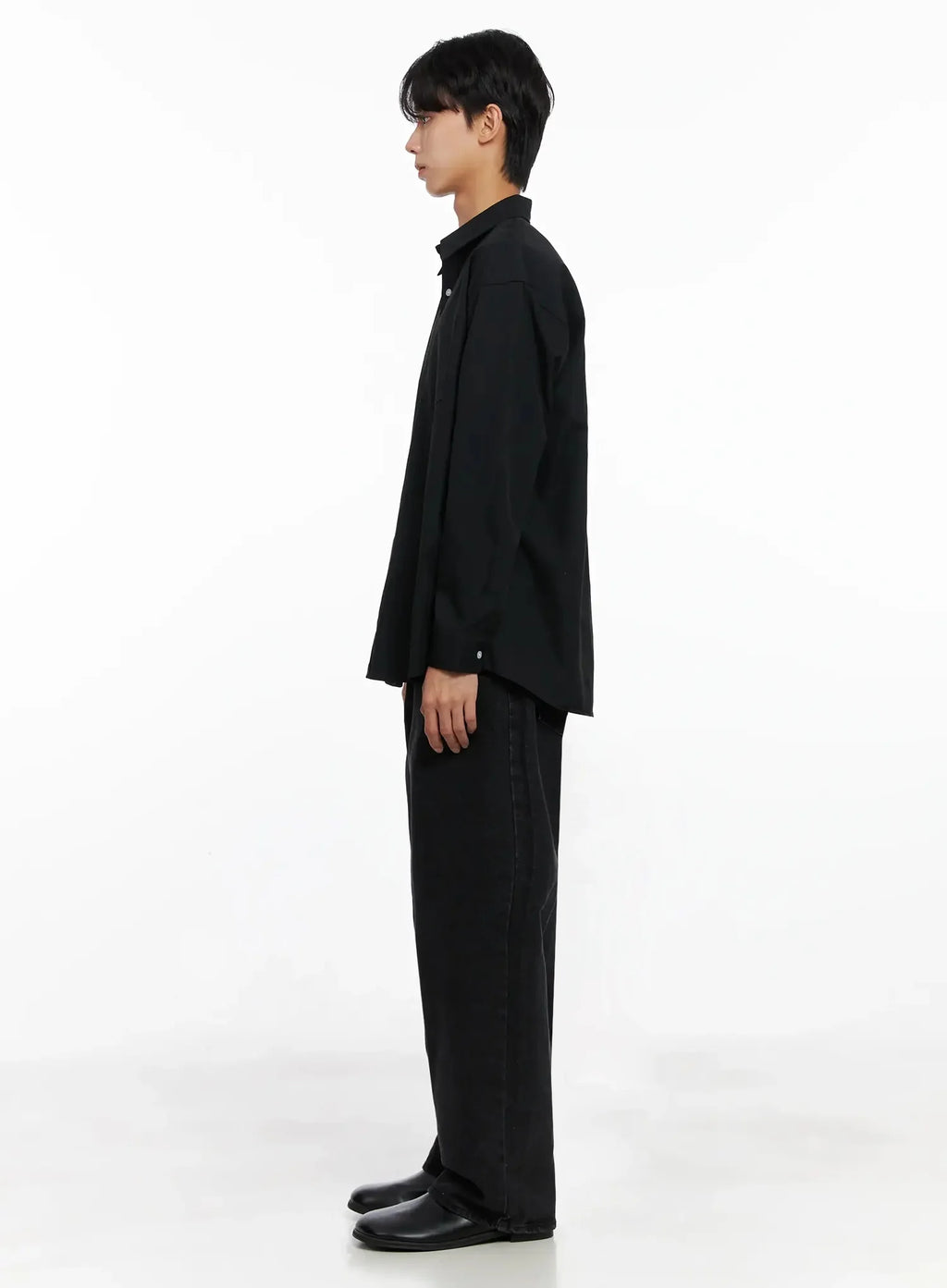 Men's Classic Button-Up Shirt IO517