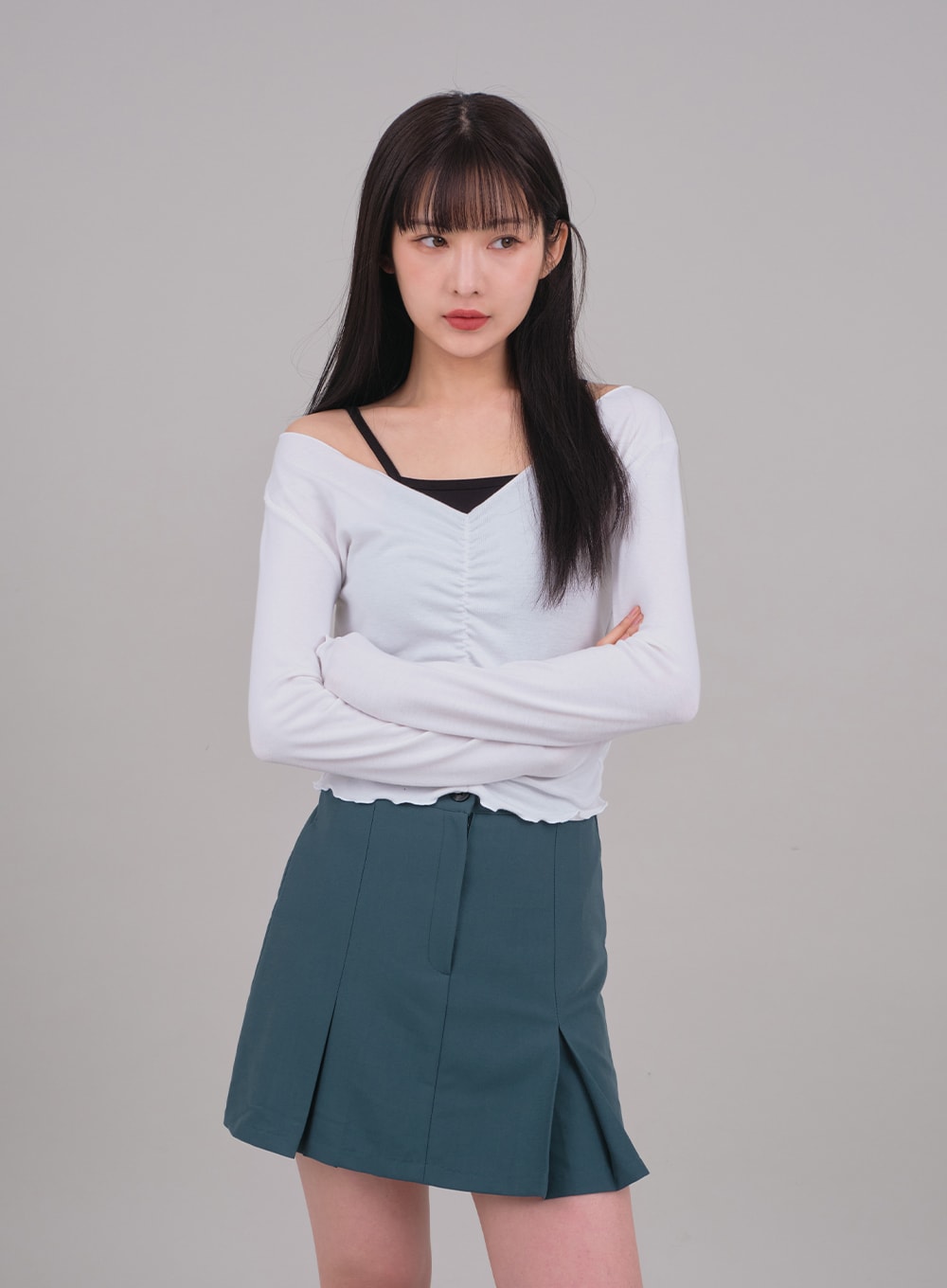 Cropped Long Sleeve Top with Front Shirring C2701