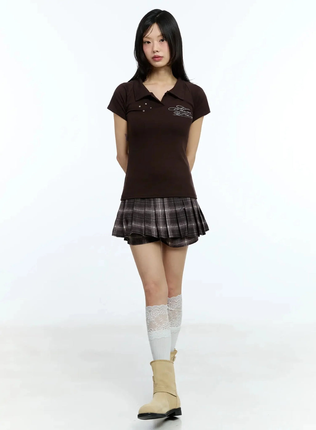 Eyelet Graphic Collared Tee IU524