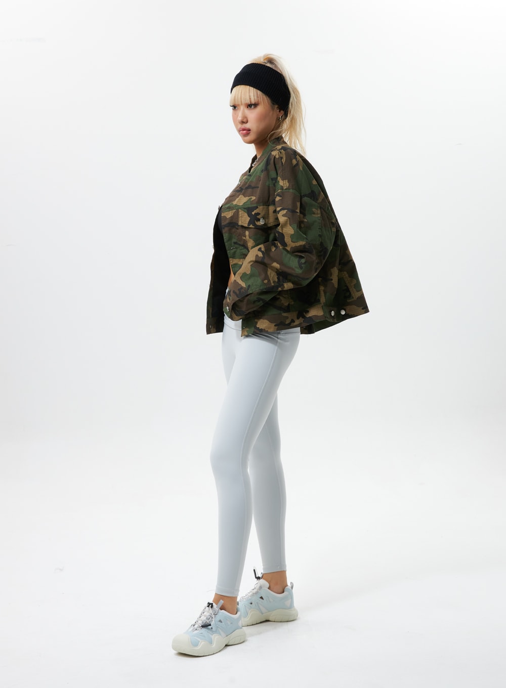 Collarless Camo Jacket IS322