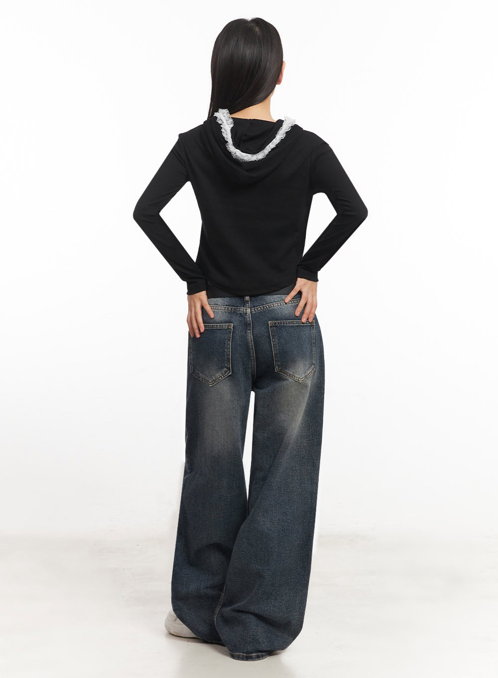 Lace-Trim Crop Hoodie IA524