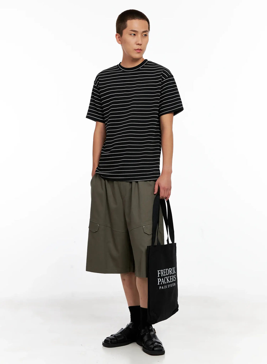 Men's Striped Relaxed-Fit Tee IG511