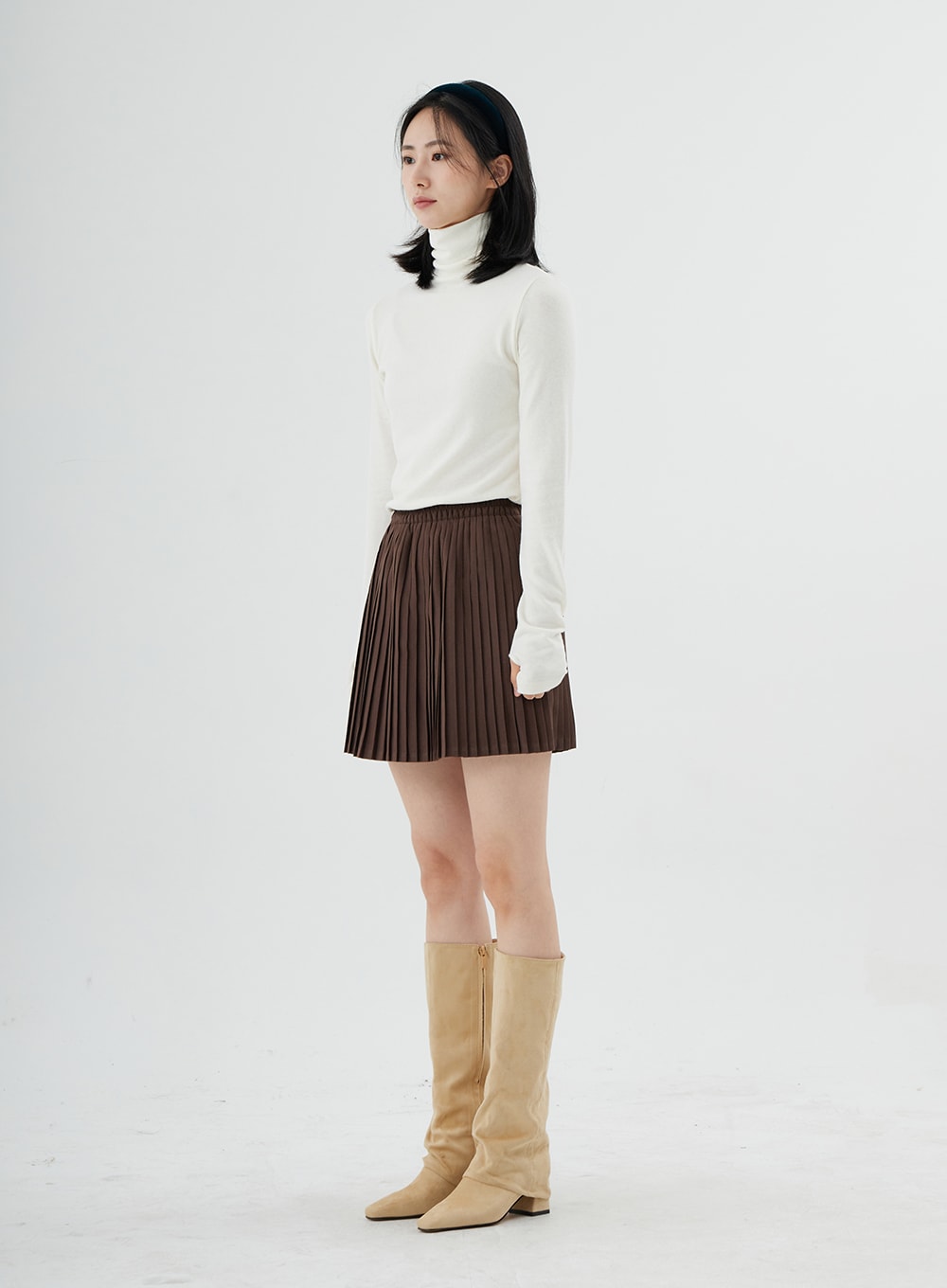 Pleated Bending Mini Skirt ON09