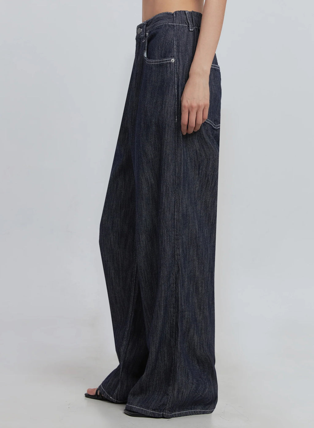 Kaylie Stitched Wide-Leg Jeans IU512