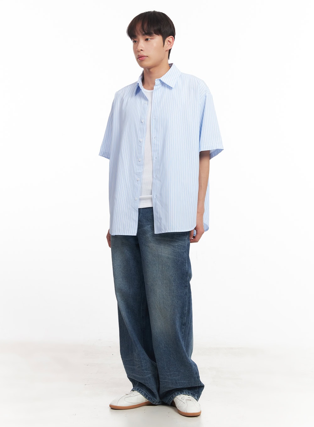 Men's Short Sleeve Buttoned Striped Shirt IA521