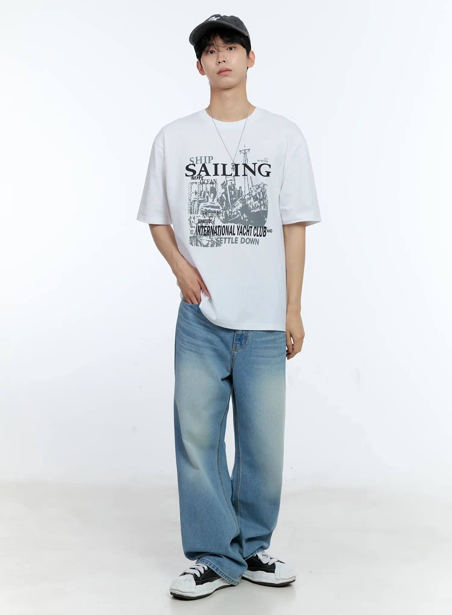 Men's Washed Wide-Leg Jeans IL529