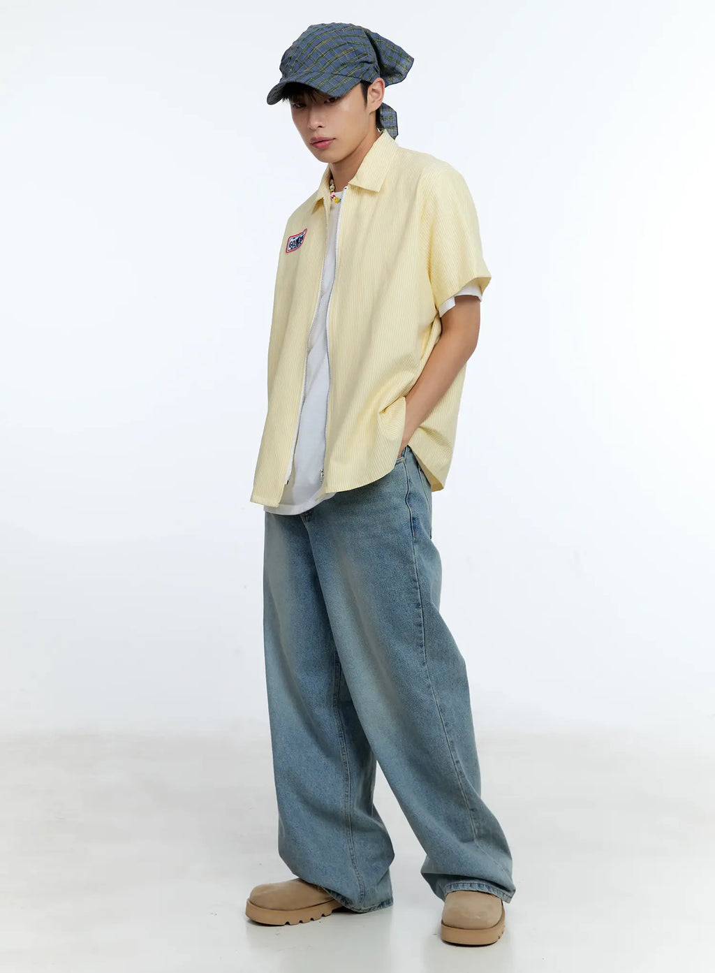 Men's Pinstripe Short Sleeve Zip Shirt IG519