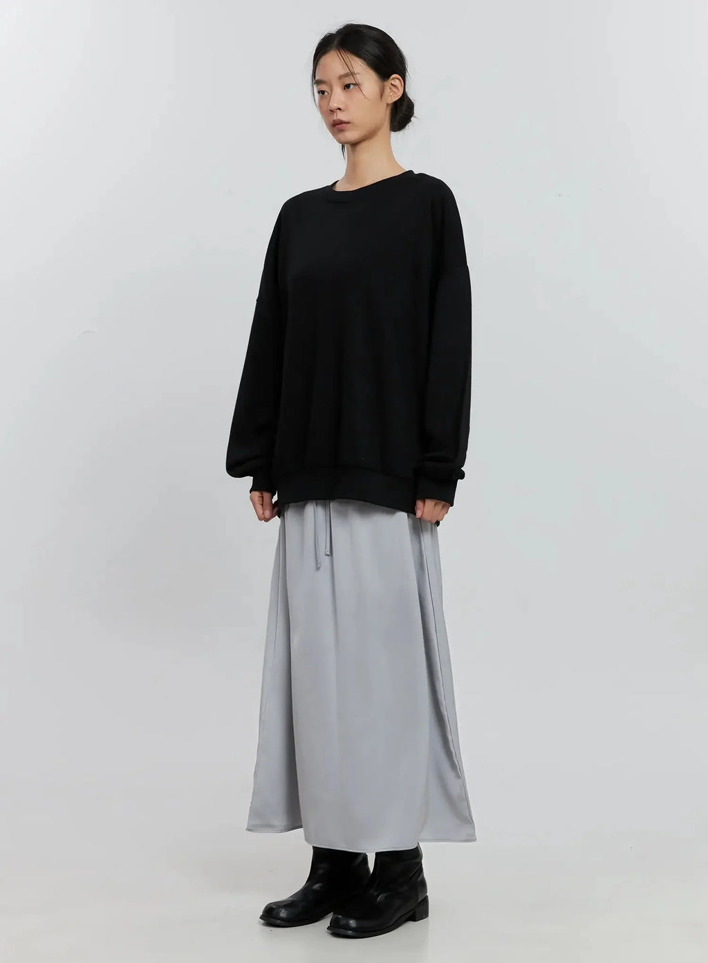 Classic Grey Crewneck Sweatshirt IS516