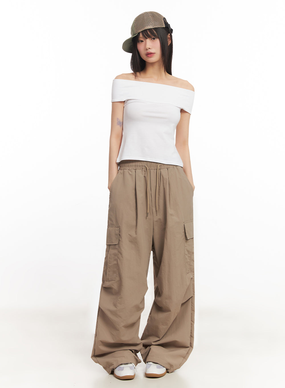 String Cut-Out Off-Shoulder Crop Top IY502