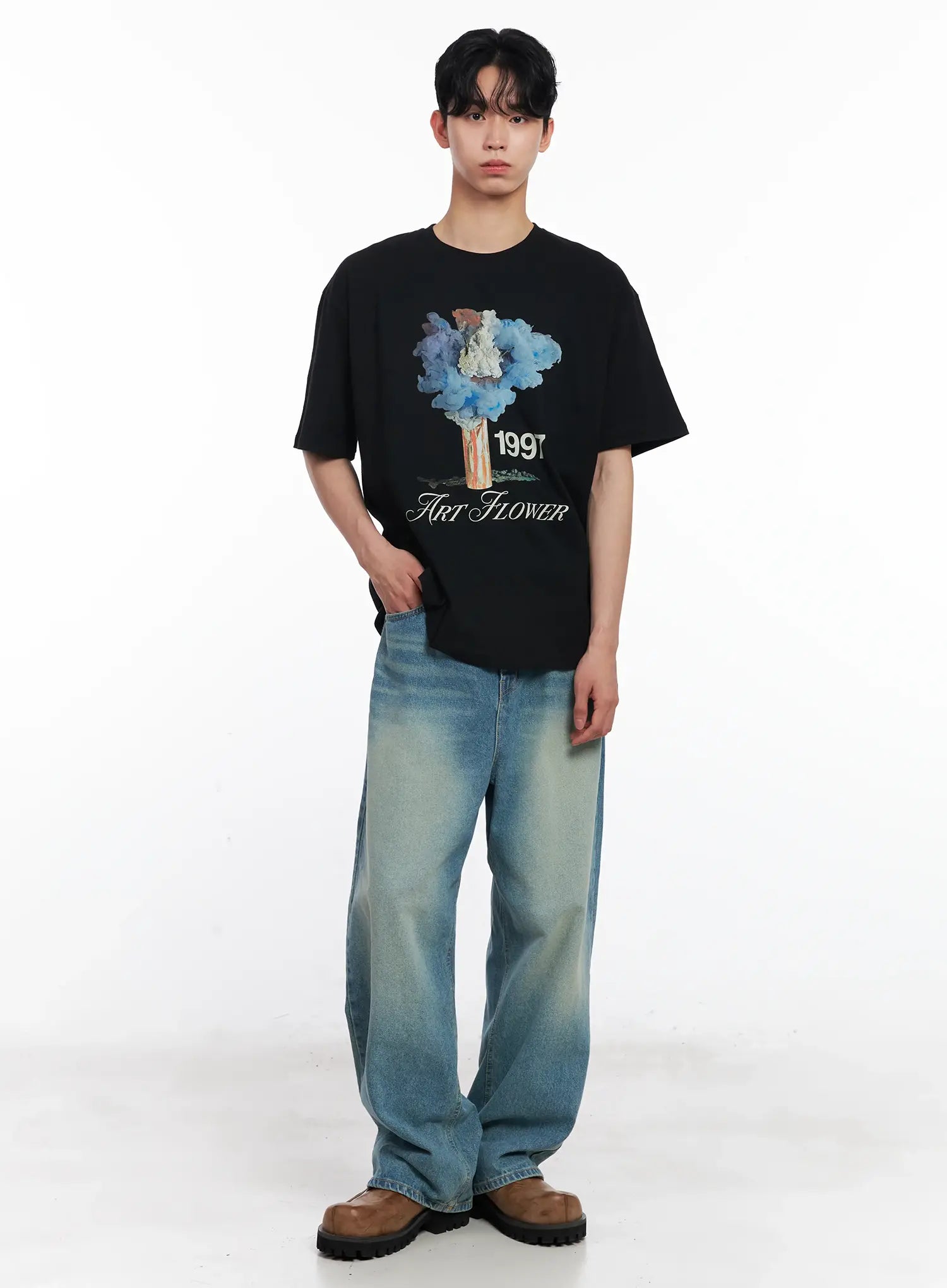 Men's Relaxed Light Blue-Wash Jeans IL501