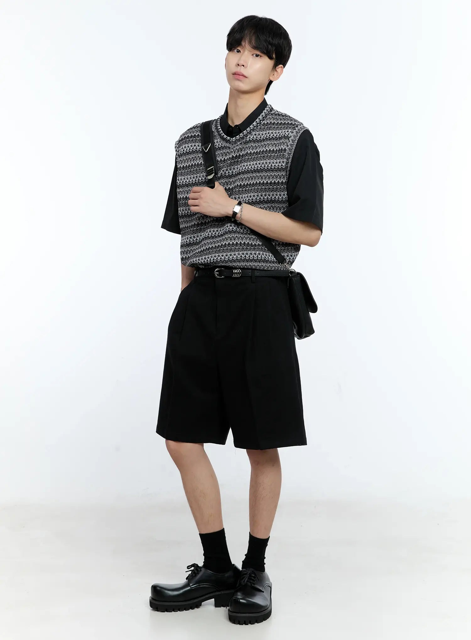 Men's Pleat Bermuda Shorts IG501