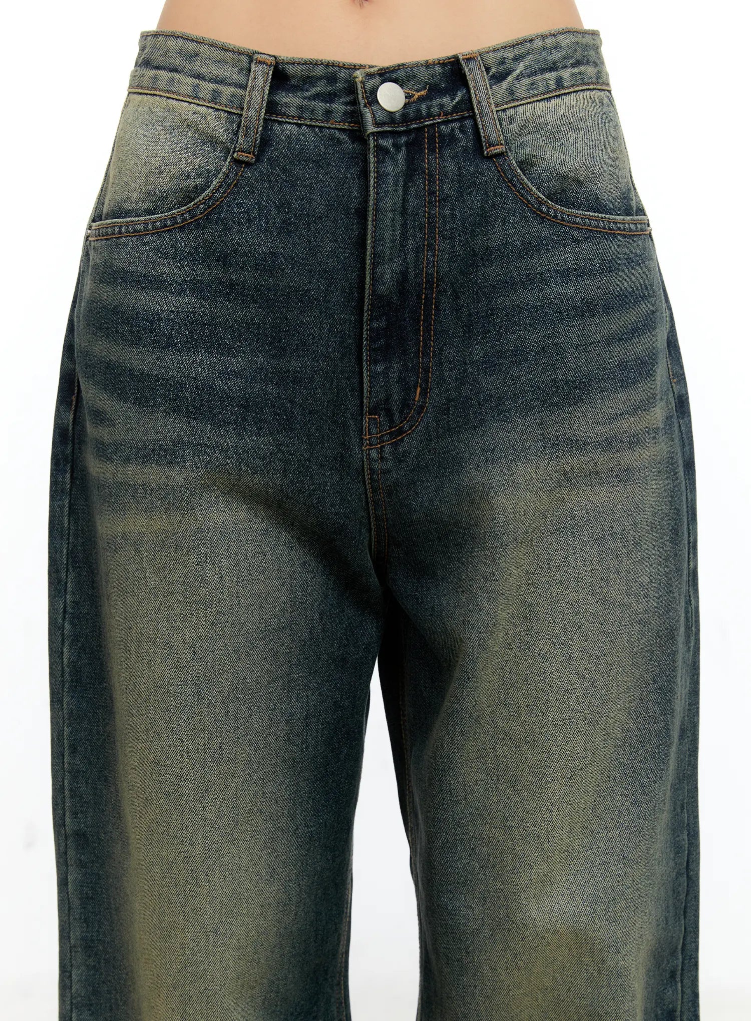 Lilian Vintage Wash Wide-Leg Jeans CS518