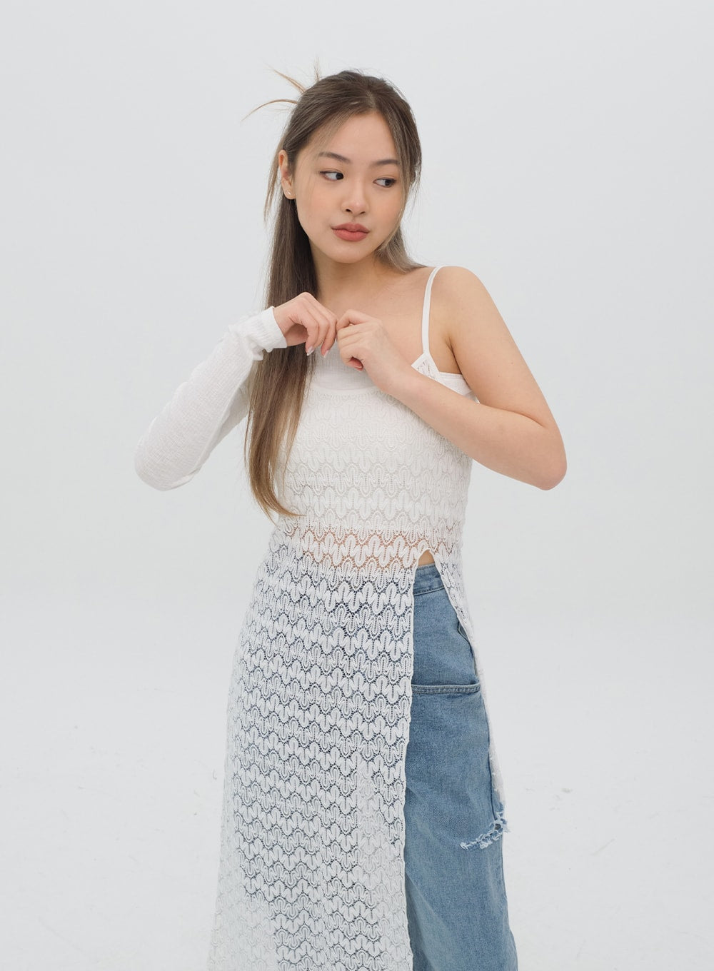 Torn Wide Leg Jeans C1002