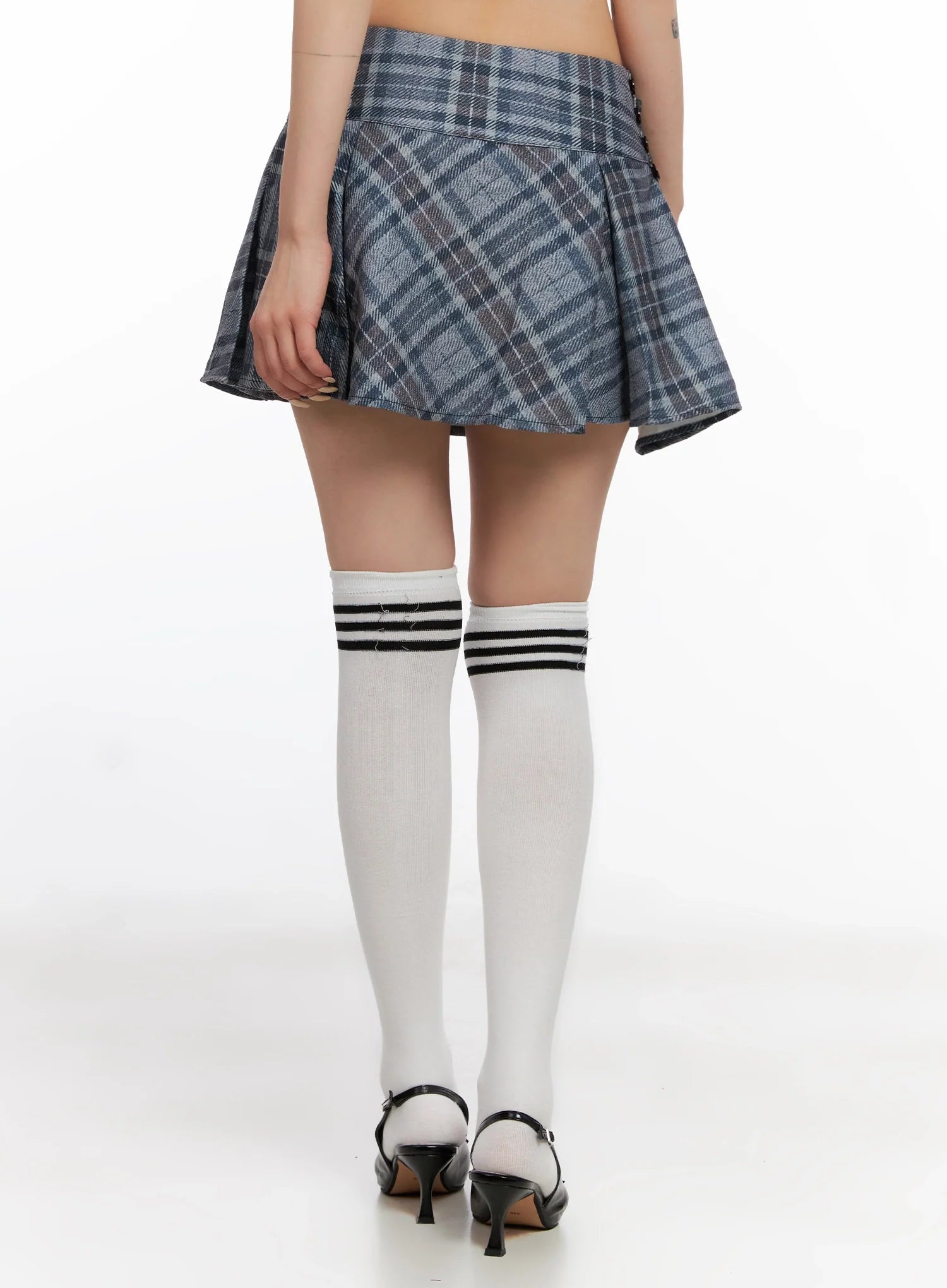 Checkered Pleated Mini Skirt IS508