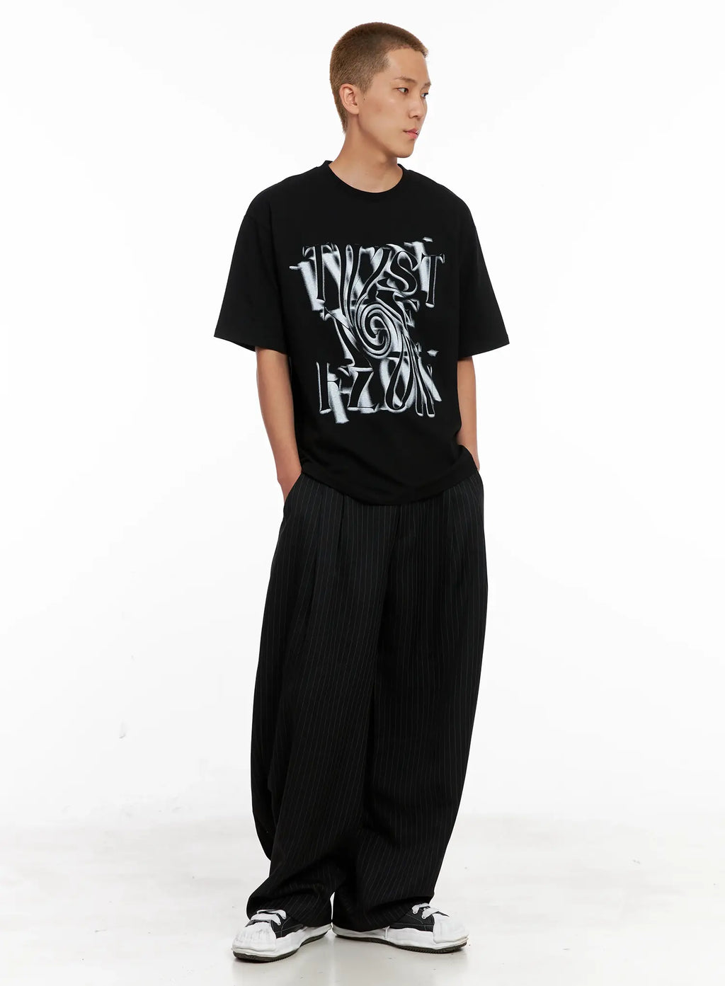 Men's Striped Relaxed-Fit Slacks IL521