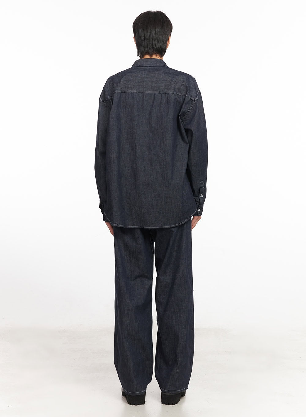 Men's Stitched Button-Up Denim Shirt IA510