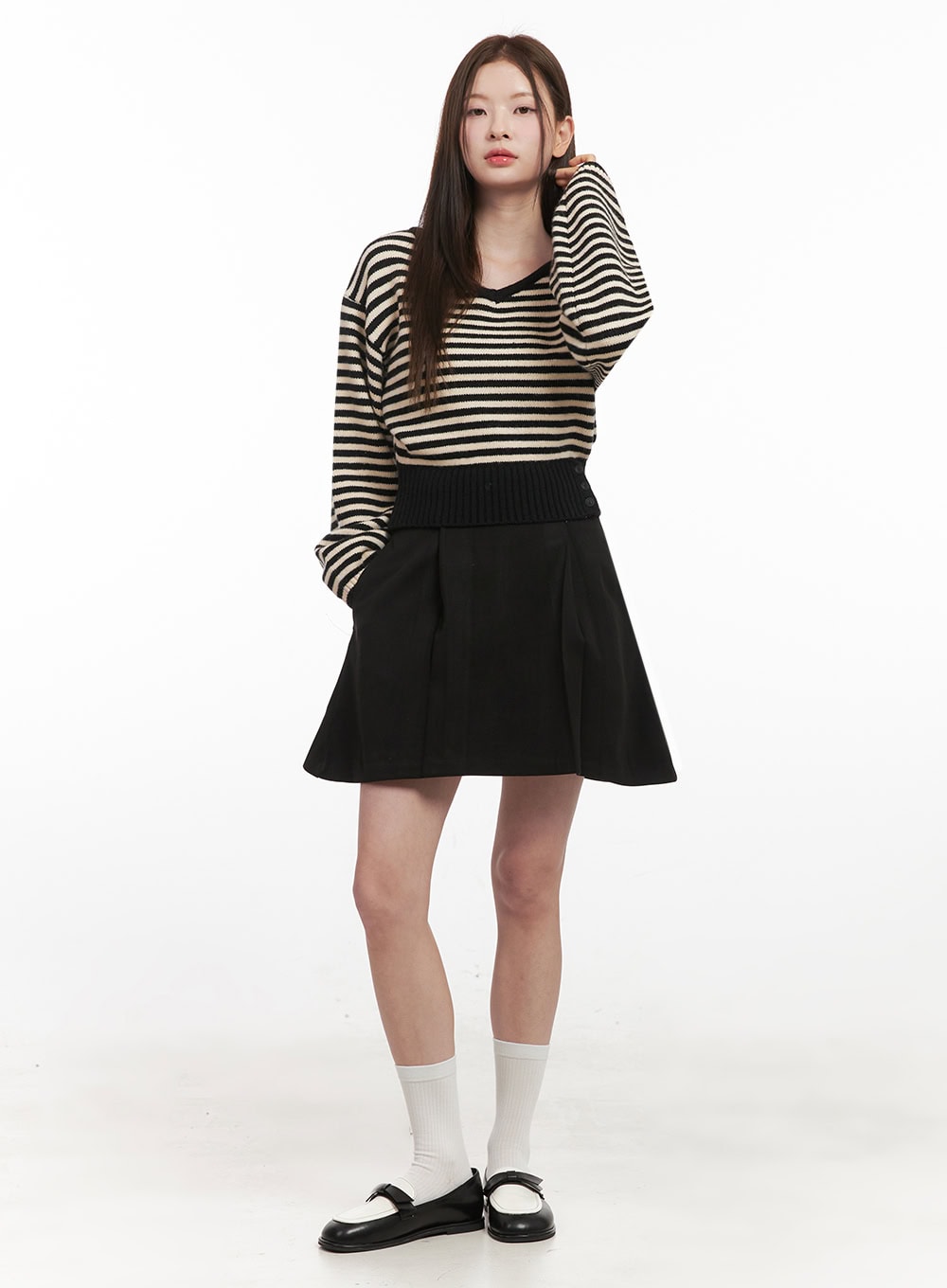Stripe Oversized V-Neck Sweater IF505