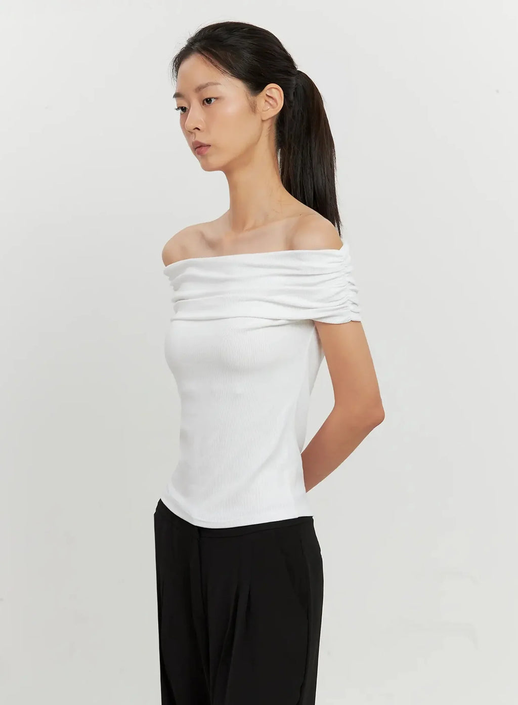 Classic Off-Shoulder Top IL528