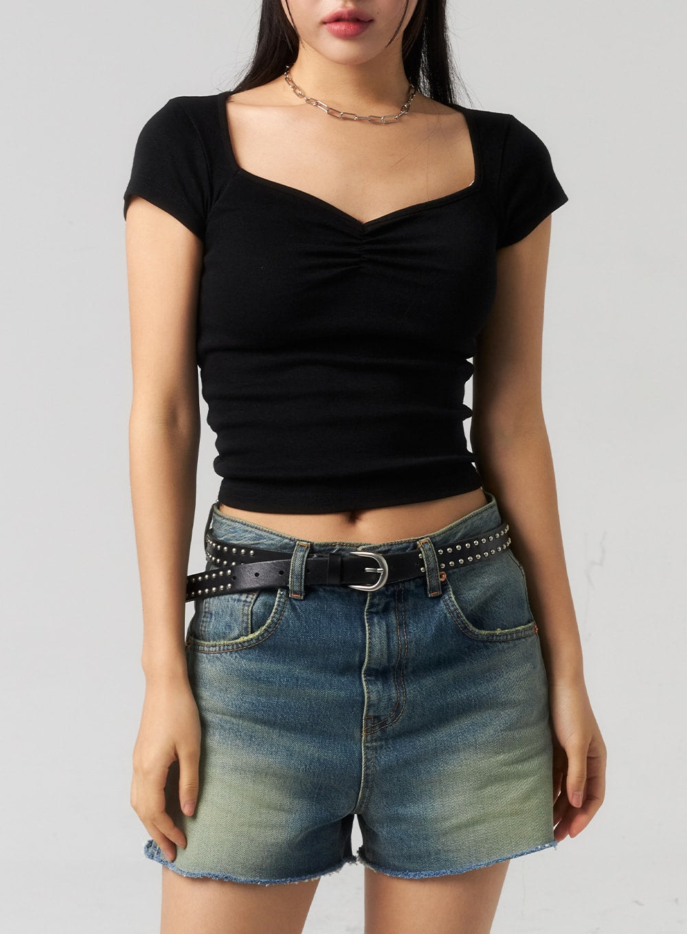 Mid-Wash Denim Shorts CU327