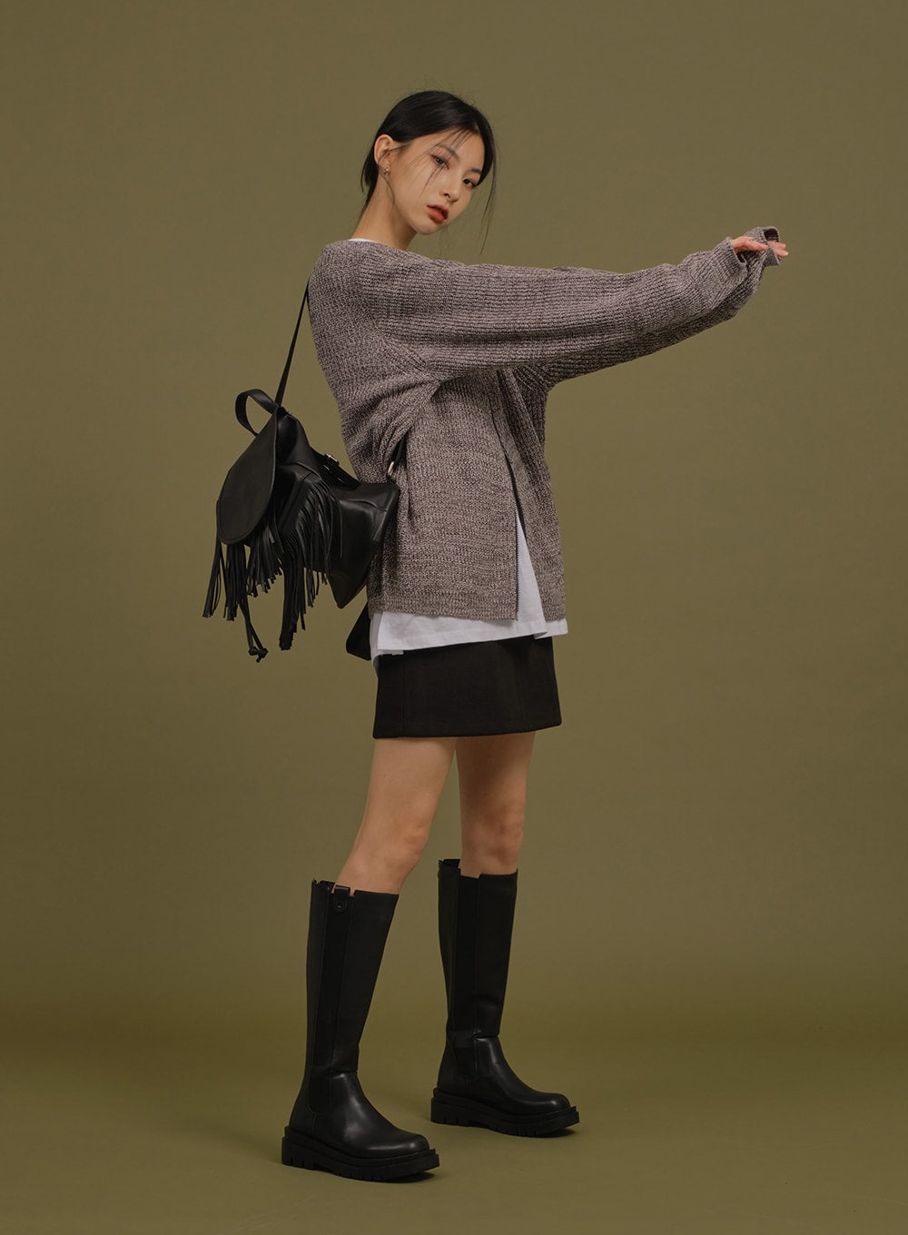 Loose Fit Knit with Two Way Zip