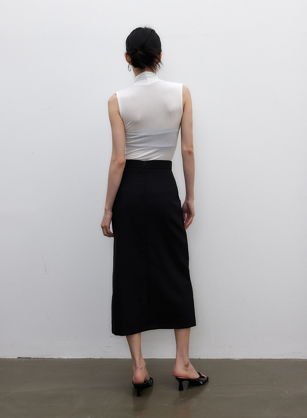 Sleeveless Mesh Turtleneck IY326